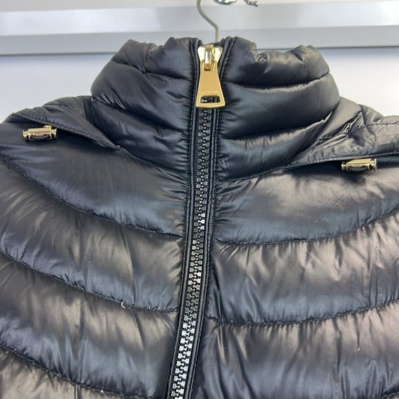 Calvin Klein Down Lightweight Packable Puffer Jacket with Attached Hood Size S - Picture 8 of 16
